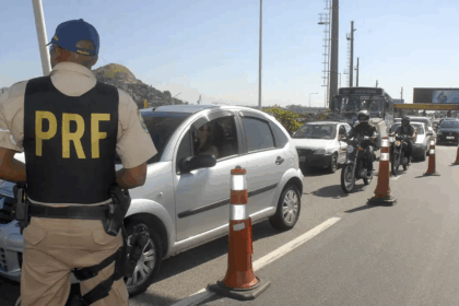 Estradas: PRF faz operação Semana Santa/Tiradentes 2025