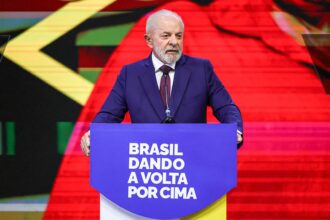 Governo anuncia ampliação do MCMV e antecipação do 13º de aposentados do INSS