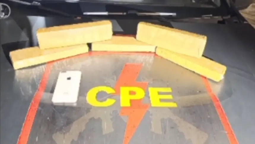 CPE retira mais um traficante das ruas de Goianésia e apreende cerca de 5kg de maconha