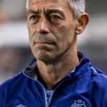 Santos demite técnico Pedro Caixinha após início difícil no Brasileiro