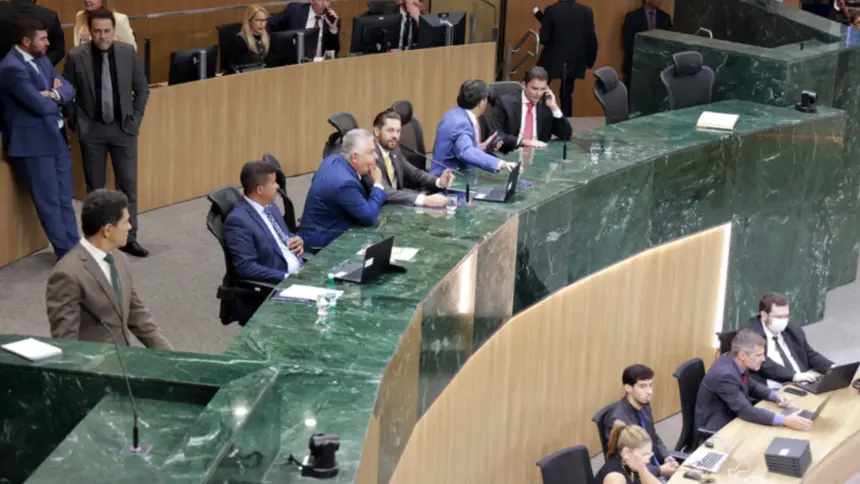 Projeto para criar comissão voltada ao empreendedorismo é aprovado em 1º turno na Alego