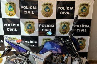 Polícia cumpre buscas contra homem que praticava direção perigosa a bordo de moto e postava em redes sociais