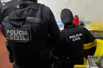 PCGO prende investigados por tráfico de drogas em Santa Helena de Goiás