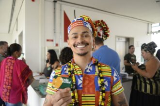 Nova lei reserva 20% das vagas em concursos para candidatos negros