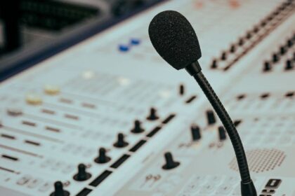 Ministério das Comunicações prorroga inscrições para interessados em operar rádios comunitárias