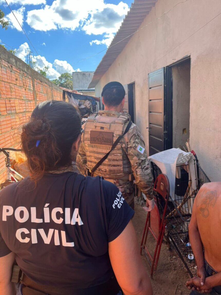 Polícia Civil cumpre mandado de busca e localiza drogas e dinheiro em residência de Padre Bernardo – Policia Civil do Estado de Goiás