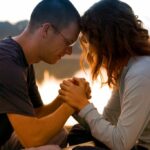 5 orações para proteger e fortalecer o relacionamento amoroso 