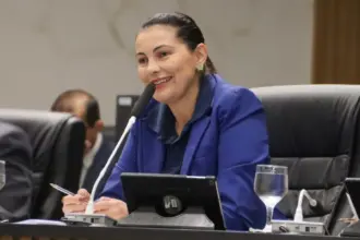 Vereadora solicita atendimento médico semanal para comunidade do povoado de Vaca Brava