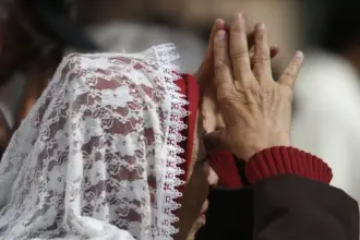 Censo 2022: número de católicos cai, enquanto evangélicos avançam