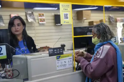 Correios vão atender aposentados e pensionistas com descontos indevidos no INSS