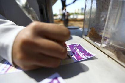 Lotofácil 3418: números e resultado do sorteio de hoje (14/06)