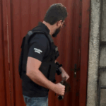 PCGO, em ação integrada, prende reincidente no tráfico que tentou engolir droga – Policia Civil do Estado de Goiás