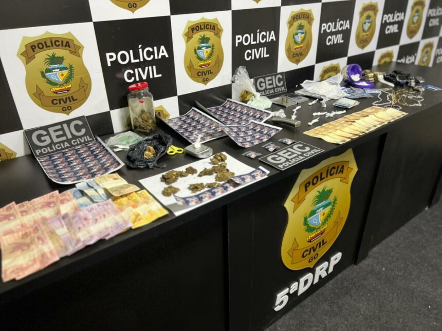 PCGO deflagra operação para fazer cessar pontos de tráfico de drogas próximos a colégios em Cidade Ocidental