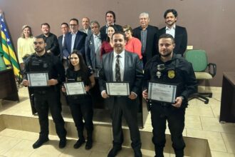Policiais Civis de Buriti Alegre são homenageados pela Câmara Municipal – Policia Civil do Estado de Goiás
