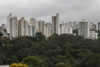 Sete das dez melhores cidades para morar em 2025 estão em SP, aponta IPS Brasil