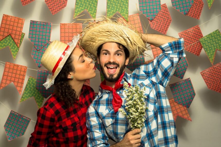 4 simpatias juninas para atrair amor e fortalecer os relacionamentos