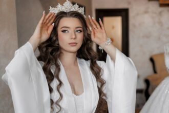 5 penteados diferentes para noivas que querem sair do óbvio