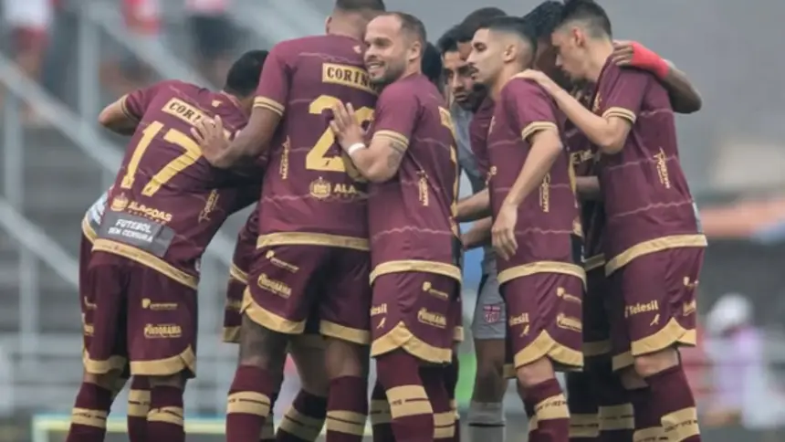 CRB quebra sequência do líder Goiás, bate o rival e se mantém invicto como mandante na Série B CRB quebra sequência do líder Goiás, bate o rival e se mantém invicto como mandante na Série B