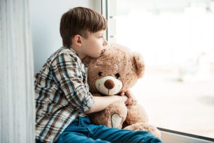 Conheça os sintomas e os tratamentos para depressão infantil