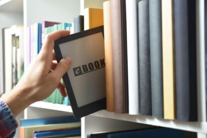 Bienal do Livro Rio 2025 mostra que o impresso e o digital podem caminhar juntos