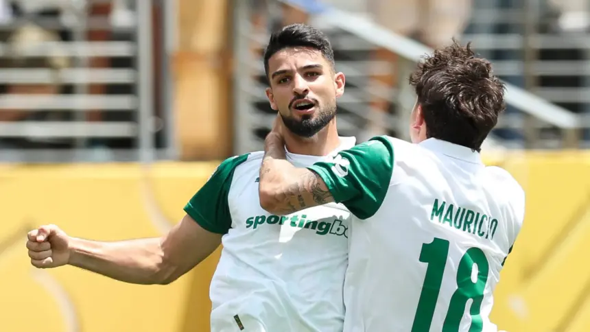 Palmeiras corrige erros, bate o Ah-Ahly e vence a primeira no Mundial de Clubes Palmeiras corrige erros, bate o Ah-Ahly e vence a primeira no Mundial de Clubes