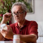 Veja os riscos do uso excessivo de medicamentos por idosos