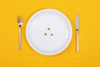 Veja as causas e os tipos de transtornos alimentares