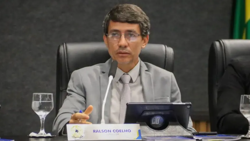 Vereador Ralson propõe distribuição de lixeiras externas para famílias em vulnerabilidade