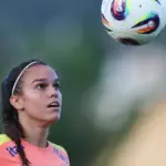 Lesão tira meio-campista Ana Vitória da disputa da Copa América