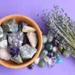 Veja o cristal, o aroma, a cor e o número de cada signo do zodíaco