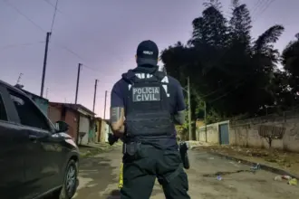 Após investigação da Polícia Civil, homem suspeito de estuprar a filha de 12 anos é localizado e preso na Bahia