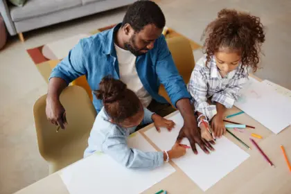 5 formas de incentivar seu filho a estudar outro idioma nas férias