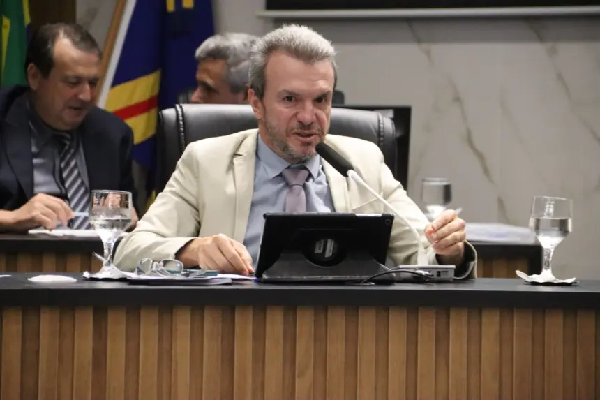 Goianésia pode ganhar rampas de acesso em todas as faixas de pedestres Goianésia pode ganhar rampas de acesso em todas as faixas de pedestres