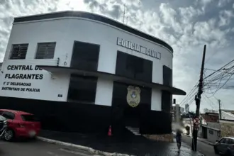 Delegado de Polícia impede homicídio em frente à delegacia em Anápolis – Policia Civil do Estado de Goiás