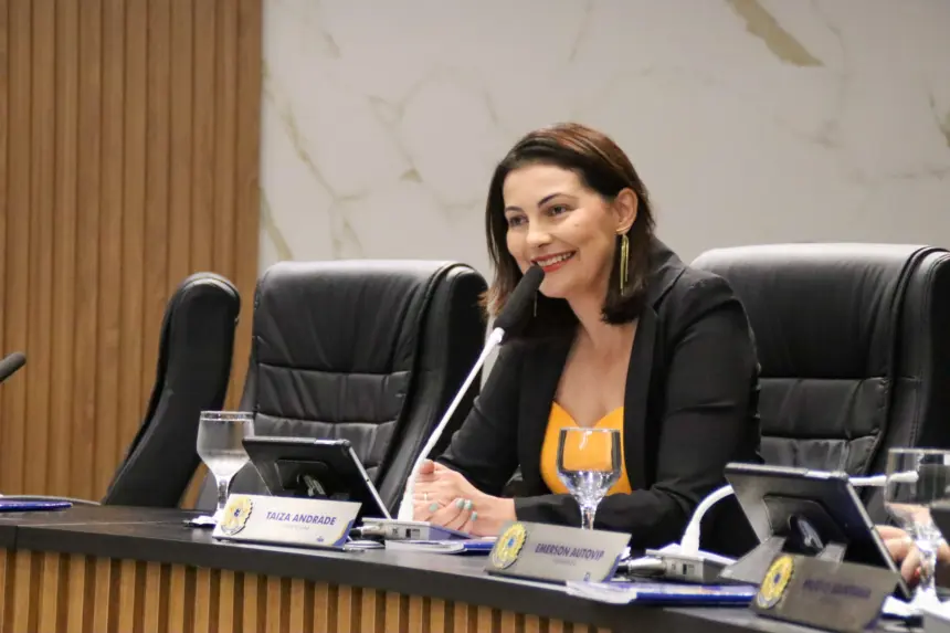 Câmara de Goianésia aprova proposta que pode criar fila pública do SUS com consulta online