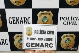 Polícia Civil cumpre prisão de foragido e o prende em flagrante após tentar fugir com grande quantidade de drogas