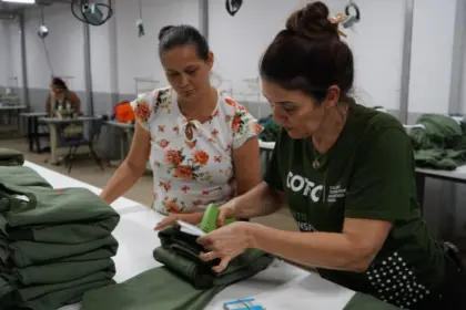 Retomada doa moletons infantis a entidades filantrópicas e Cras de 11 cidades goianas – Portal Goiás