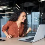 Veja como a astrologia pode impulsionar o sucesso profissional