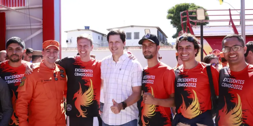 Daniel Vilela inaugura quartel dos Bombeiros e Feira do Produtor em Novo Gama