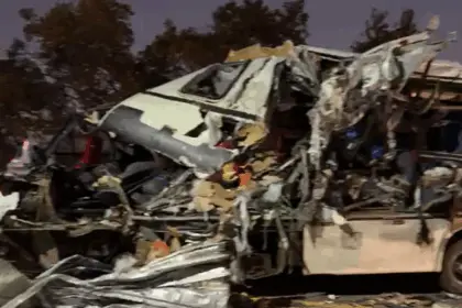 Grave acidente com comboio de estudantes deixa cinco mortos na BR-153