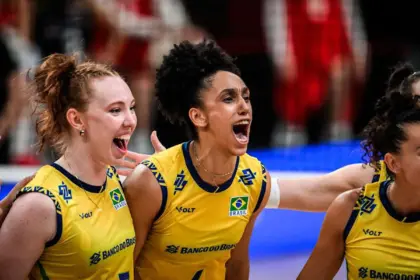 Brasil supera França por 3 sets a 2 na Liga das Nações de Vôlei