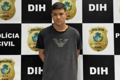 Jovem é preso em flagrante suspeito de matar adolescente durante festa de som automotivo