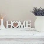 6 dicas para usar placas com frases na decoração
