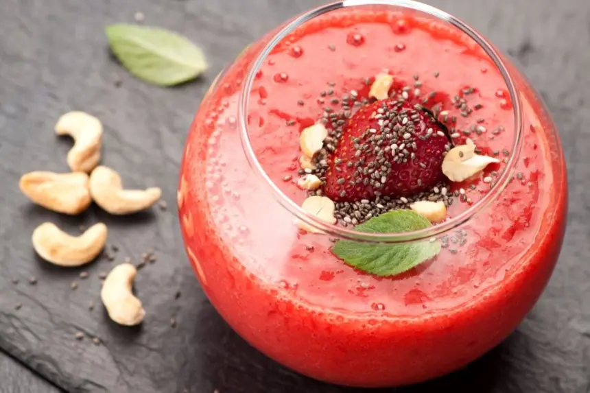 8 receitas de sucos com oleaginosas para ajudar a emagrecer