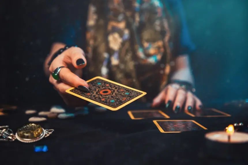 Tarot semanal: previsão para os signos de 21 a 27 de julho de 2025