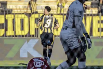 Volta Redonda bate Vila Nova e deixa a zona de rebaixamento da Série B