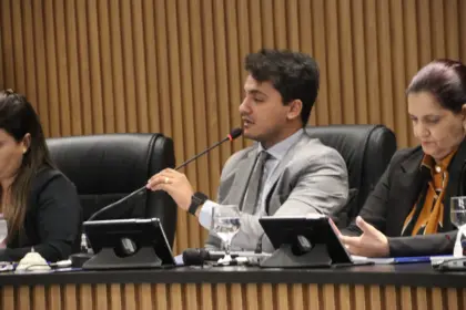 Vereador Hiago Matos solicita conclusão da pavimentação asfáltica em Cafelândia