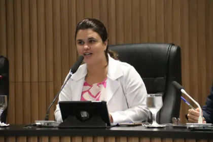 Vereadora Stella propõe fornecimento de refeições a pacientes que aguardam atendimento do Hospital Municipal de Goianésia