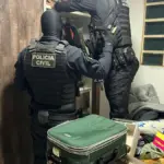 Polícia Civil prende homem que obrigou sua cunhada adolescente a ficar nua para ser filmada e fotografada, em Rio Verde