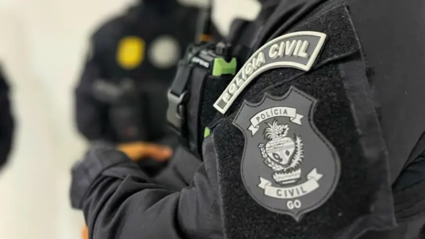 PCGO prende homem por tentar transferir fazenda de R$ 4 milhões com procuração falsa em Nova Crixás – Policia Civil do Estado de Goiás PCGO prende homem por tentar transferir fazenda de R$ 4 milhões com procuração falsa em Nova Crixás – Policia Civil do Estado de Goiás